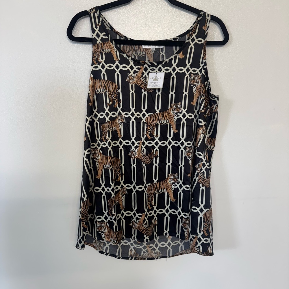 The Royal Standard Tiger Pajama Top